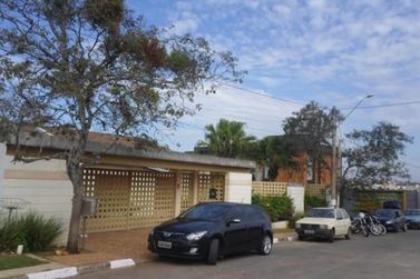 Casa &agrave; venda - 606m&sup2; - NOVA GARD&Ecirc;NIA