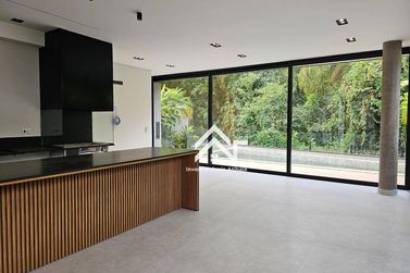 Casa &agrave; venda - 313m&sup2; - Condom&iacute;nio Granville