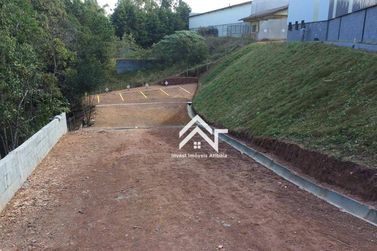Sal&atilde;o Comercial &agrave; venda - 500m&sup2; - Corumb&aacute;