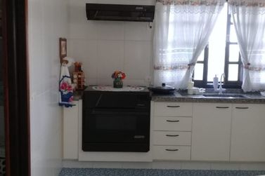 Casa &agrave; venda - 360m&sup2; - Loanda