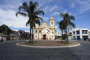 Sal&atilde;o Comercial &agrave; venda - 55m&sup2; - Alvin&oacute;polis