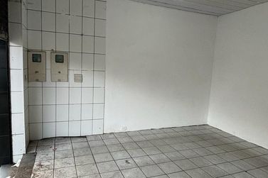 Sal&atilde;o Comercial &agrave; venda - CENTRO
