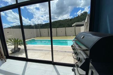 Casa &agrave; venda - 234m&sup2; - Condominio Quintas da Boa Vista