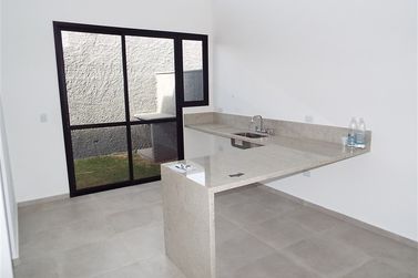 Casa &agrave; venda - 98m&sup2; - NOVA GARD&Ecirc;NIA