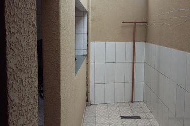 Casa &agrave; venda - 150m&sup2; - Jardim Alvin&oacute;polis