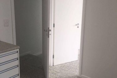 Sal&atilde;o Comercial para alugar - 110m&sup2; - Vila Thais