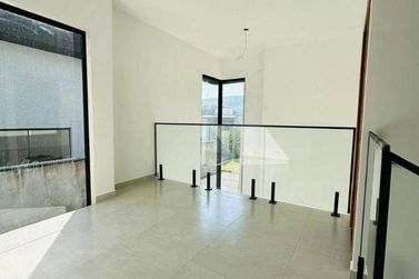 Sobrado &agrave; venda - 228m&sup2; - Buona Vita