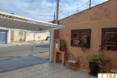 Casa &agrave; venda - 76m&sup2; - JARDIM DAS PALMEIRAS