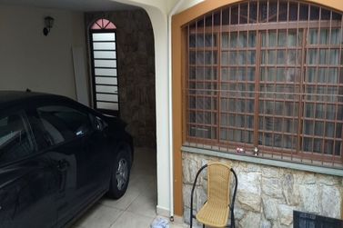 Casa &agrave; venda - 70m&sup2; - Jardim do Lago