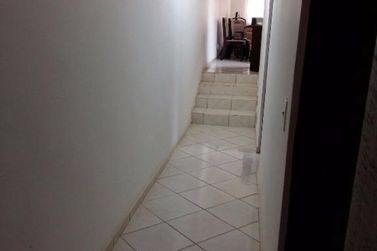 Casa &agrave; venda - 100m&sup2; - Jardim Colonial