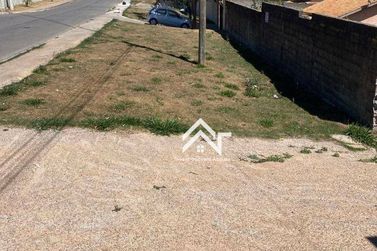 Terreno &agrave; venda - 573m&sup2; - Jardim dos Pinheiros
