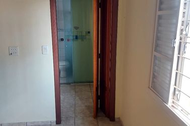 Casa para alugar - 85m&sup2; - JARDIM BRASIL