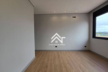 Casa &agrave; venda - 300m&sup2; - Vila Santista