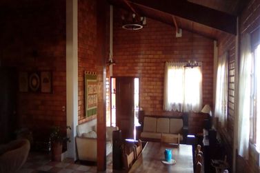 Casa &agrave; venda - 380m&sup2; - Condom&iacute;nio Alpes D' Ouro