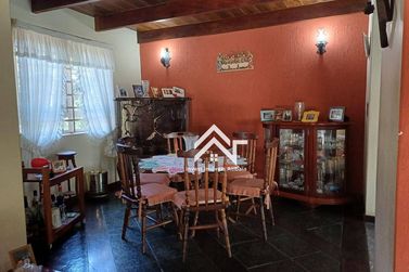 Casa &agrave; venda - 228m&sup2; - Jardim do Lago