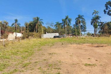 Terreno &agrave; venda - 947m&sup2; - Vit&oacute;ria R&eacute;gia