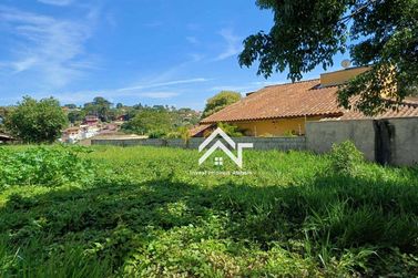Terreno &agrave; venda - 723m&sup2; - Retiro das Fontes