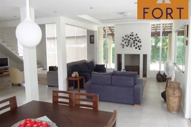 Casa &agrave; venda - 300m&sup2; - CONDOM&Iacute;NIO RESIDENCIAL SHAMBALLA I