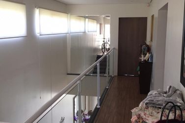 Casa &agrave; venda - 265m&sup2; - Jd das Flores