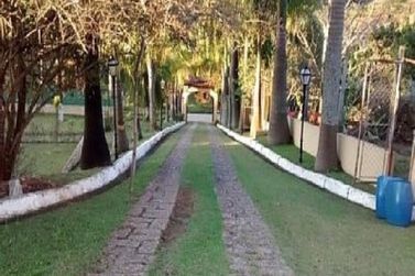 Ch&aacute;cara &agrave; venda - 5000m&sup2; - Condom&iacute;nio Recanto dos Palmares