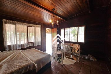 Ch&aacute;cara &agrave; venda - 800m&sup2; - Jardim Maracan&atilde;