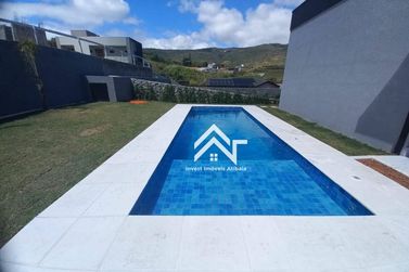 Casa para alugar - 390m&sup2; - Condom&iacute;nio Itapor&atilde;