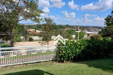 Casa &agrave; venda - 212m&sup2; - Condominio Parque das Gar&ccedil;as I