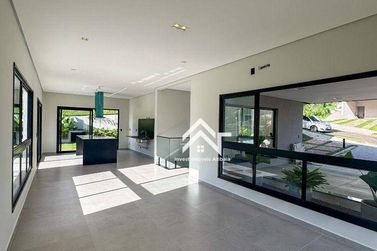 Casa &agrave; venda - 220m&sup2; - Condominio Quintas da Boa Vista