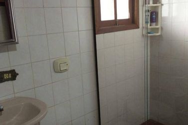 Casa &agrave; venda - 170m&sup2; - Jardim Imperial