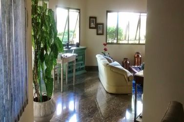 Apartamento para alugar - 266m&sup2; - Cidade Sat&eacute;lite