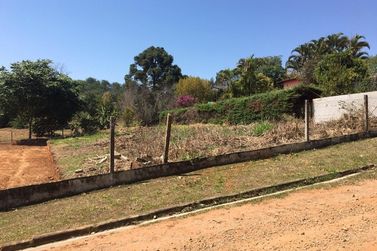 Terreno &agrave; venda - 714m&sup2; - VILA MIRA