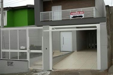 Casa &agrave; venda - 160m&sup2; - Nova Atibaia