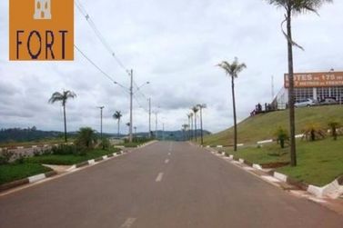 Terreno &agrave; venda - 185m&sup2; - Nova Atibaia