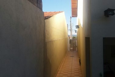 Casa &agrave; venda - 170m&sup2; - Alvin&oacute;polis
