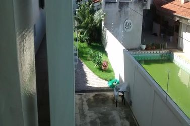 Casa &agrave; venda - 1000m&sup2; - Jardim das Flores