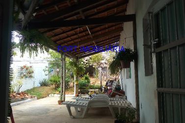 Casa &agrave; venda - 210m&sup2; - CAMPOS DE ATIBAIA