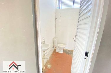 Sal&atilde;o Comercial para alugar - 1100m&sup2; - Caetetuba