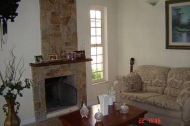 Casa &agrave; venda - 277m&sup2; - JARDIM ITAPERI