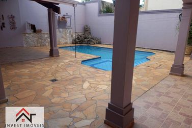 Casa &agrave; venda - 263m&sup2; - Jardim Itaperi
