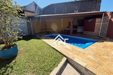 Casa para alugar - 212m&sup2; - Jardim do Lago