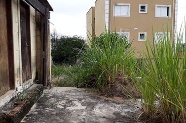 Terreno &agrave; venda - 298m&sup2; - JARDIM IMPERIAL