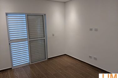 Casa &agrave; venda - 130m&sup2; - JARDIM MARISTELA