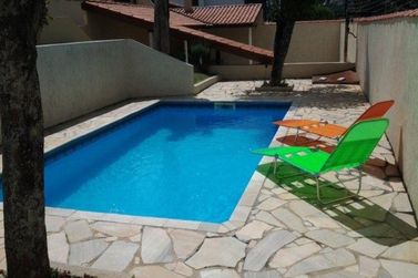 Casa &agrave; venda - 450m&sup2; - Nova Gard&ecirc;nia