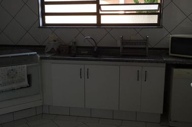 Casa &agrave; venda - 377m&sup2; - JARDIM DAS FLORES