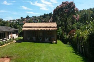 Ch&aacute;cara &agrave; venda - 6000m&sup2; - Tanque