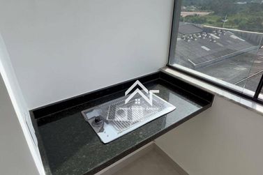 Apartamento &agrave; venda - 65m&sup2; - Centro