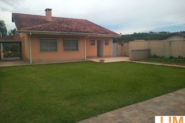 Casa &agrave; venda - 238m&sup2; - Jardim Sui&ccedil;a