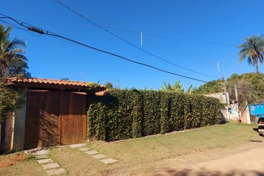 Ch&aacute;cara &agrave; venda - 964m&sup2; - Vit&oacute;ria R&eacute;gia