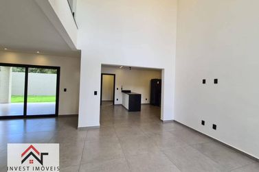 Casa para alugar - 221m&sup2; - Vila Santista