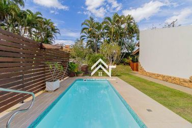 Casa &agrave; venda - 355m&sup2; - Condominio Est&acirc;ncia Parque de Atibaia